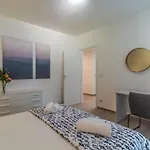 Appartamento Casa Vera Tra Storia, Mare E Comodità