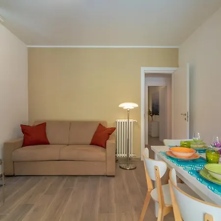 Casa Vera Tra Storia, Mare E Comodita Apartman *