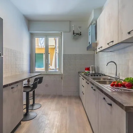 Casa Vera Tra Storia, Mare E Comodita アパート ラッパロ