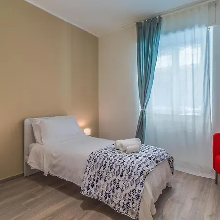 アパート Casa Vera Tra Storia, Mare E Comodita ラッパロ