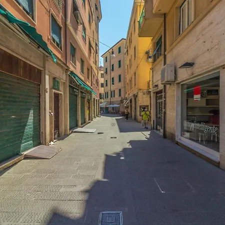Appartamento Casa Vera Tra Storia, Mare E Comodita