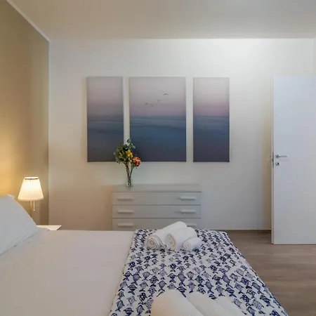 Lägenhet Casa Vera Tra Storia, Mare E Comodita